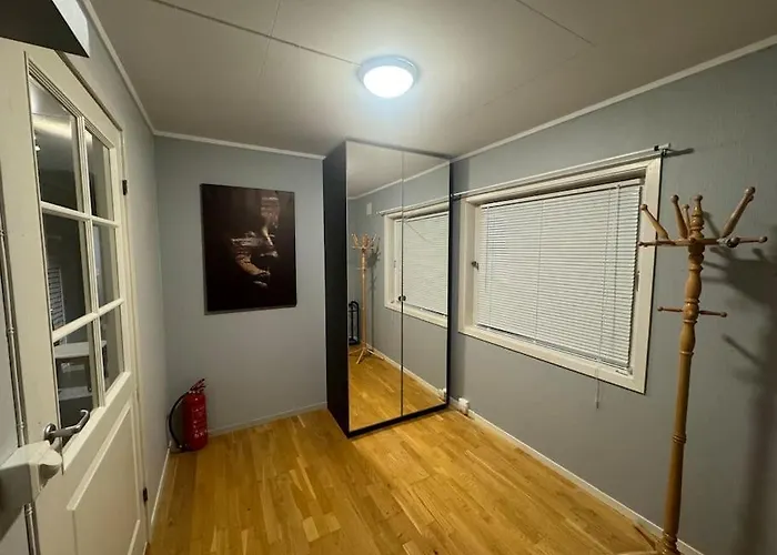 Spacious Apartment, 15 Min Walk To Center Apartamento *